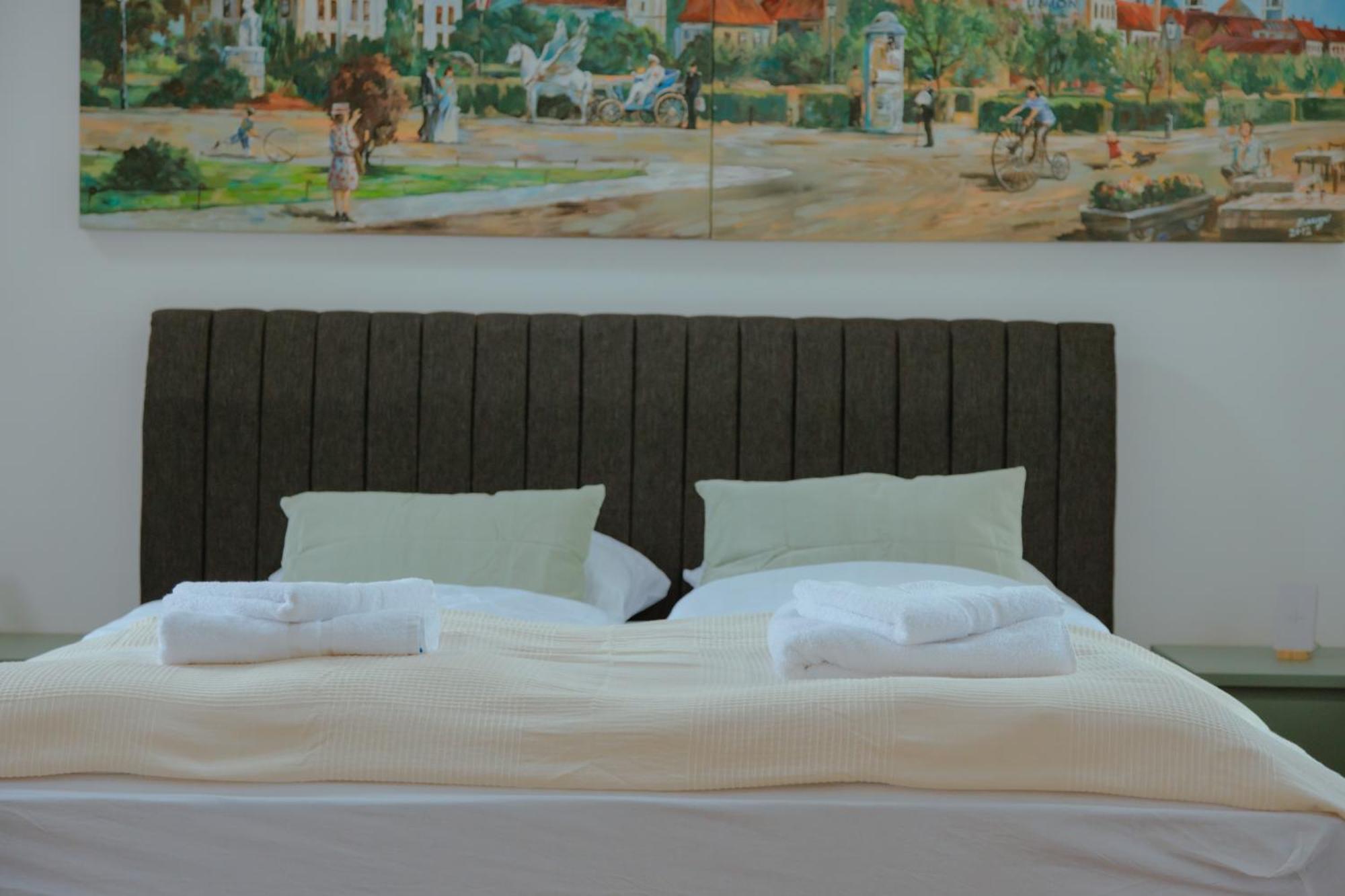 Bridge Apartments Любляна Екстериор снимка