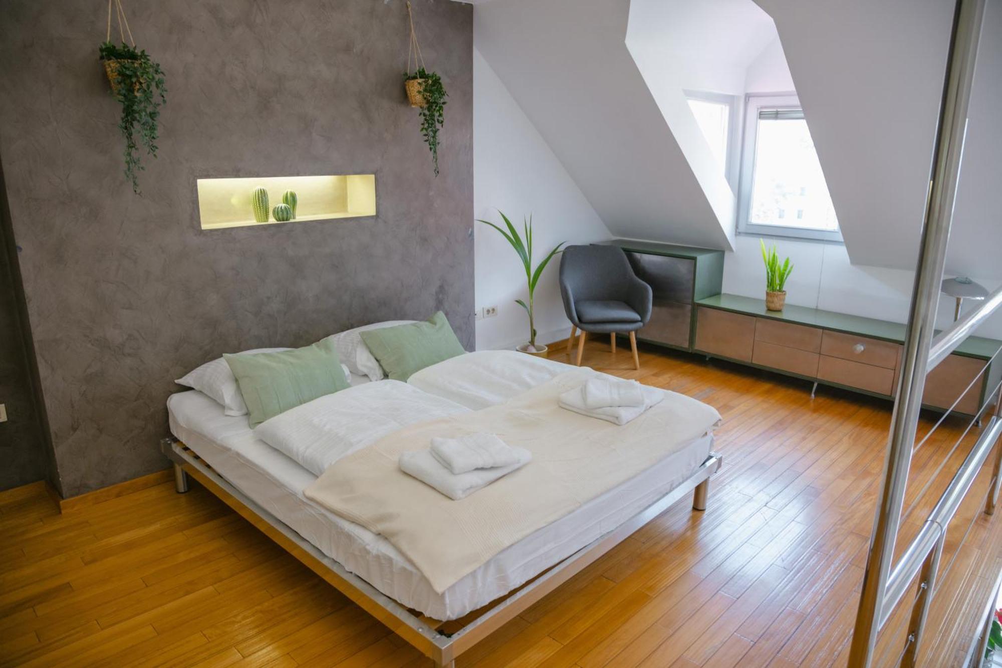Bridge Apartments Любляна Екстериор снимка