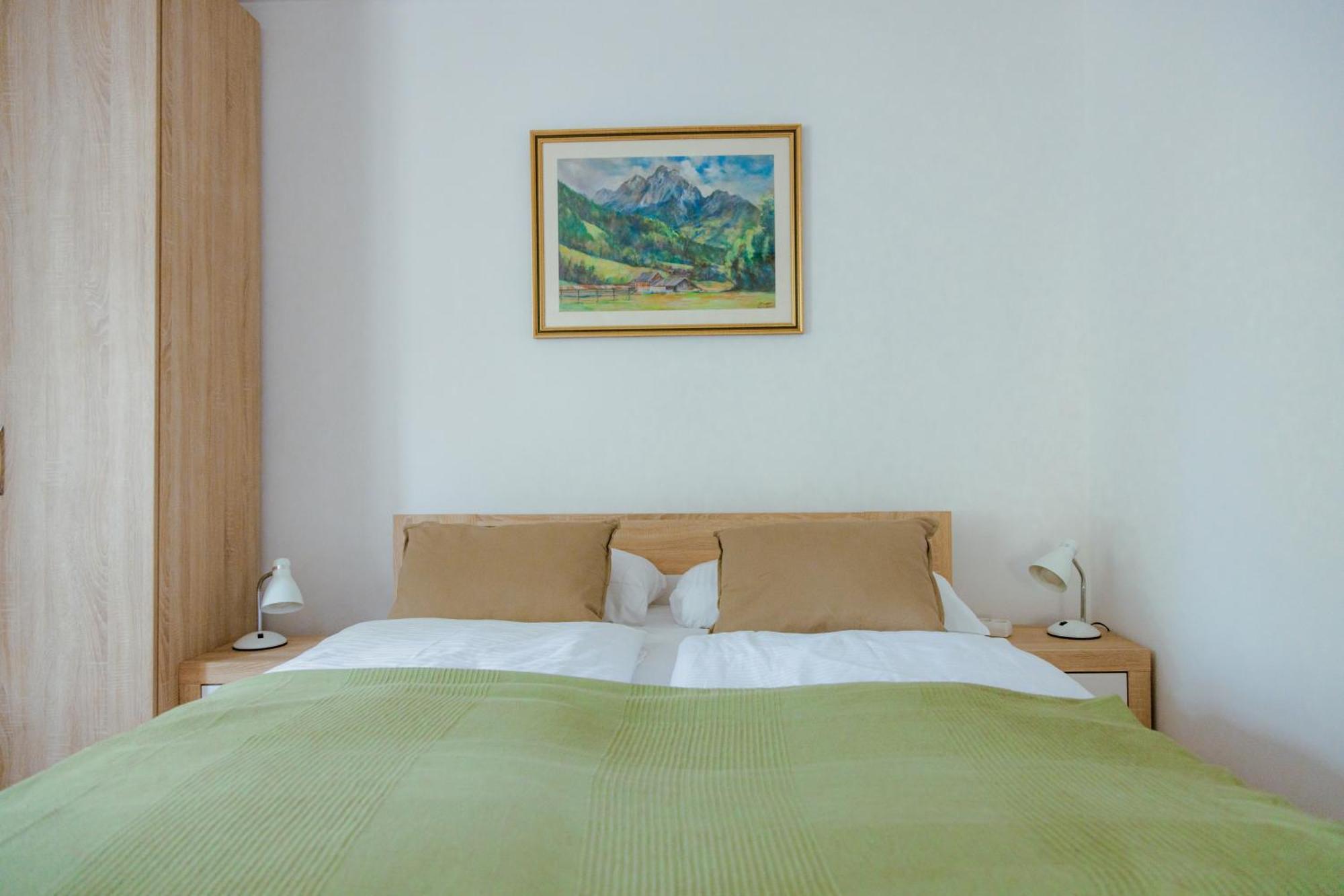 Bridge Apartments Любляна Екстериор снимка