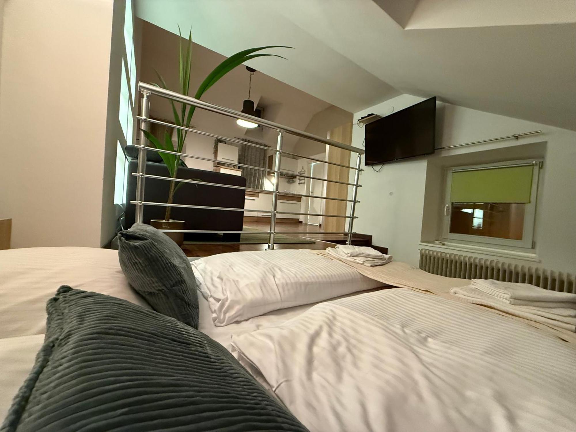 Bridge Apartments Любляна Стая снимка